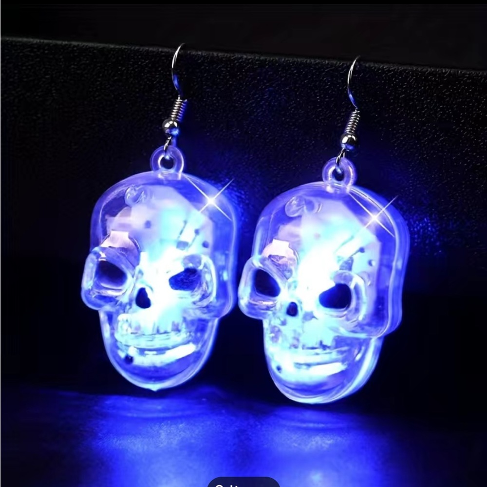 - NWOT-LED skull light up earrings